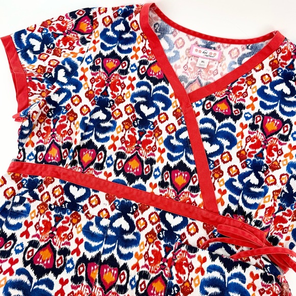 koi Tops - Koi by Kathy Peterson Scrub Top Women’s XL Mock Wrap Ikat Floral PO#3969 EUC